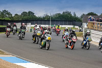 Vintage-motorcycle-club;eventdigitalimages;mallory-park;mallory-park-trackday-photographs;no-limits-trackdays;peter-wileman-photography;trackday-digital-images;trackday-photos;vmcc-festival-1000-bikes-photographs